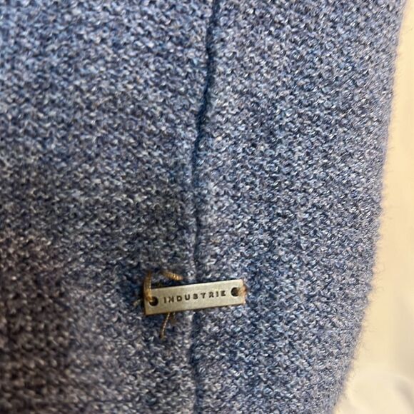 Industrie Classic fit crewneck sweater - Picture 2 of 6